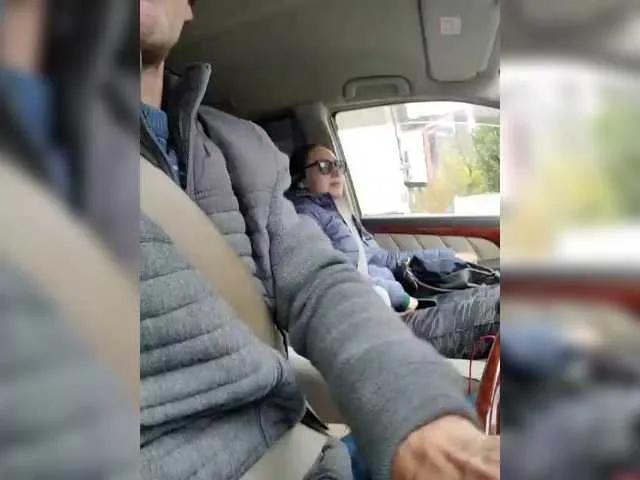 Alex80-201 — Big Sissy
People do