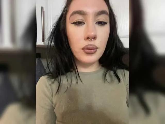 CurvyWoman- — I'm aroused by your genuine interest when you see me---not just an image, but the real me, the feeling me. I'm intrigued when you're willing to share your emotions, your desires, when we create this moment together. When a man knows how to make me...