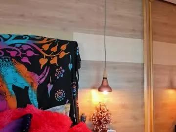 cori_paige —  CUM FACE WITH NEW TOY MACHNE  // #fuckmachine #bigboobs #indian #deepthroat #cumface [255 tokens remaining]