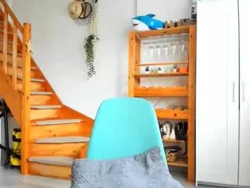 cuteeliza1 — #lovense #italian #petite #longlegs