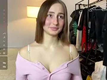 dark_project — Goal: Hey hey! Air kiss for u <3 :3 #shy #18 #young #bigtits #Lovense [14 tokens remaining]