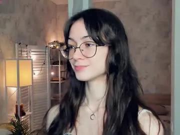 defeded_lovee — Hey, WORLD, Princess Amy is here!   GOAL: Just Lose Top And Bra! #18 #new #shy #lovense #skinny [41 tokens remaining]