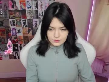 emmadarkk — GOAL: air kiss [11 tokens remaining] Welcome to my room! #nonude #18 #shy #lovense #new