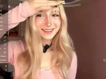 evaqt — Hi! im Eva and im #new here! GOALoil my titsLove pattern 222tk #18 #skinny #shy #lovense [457 tokens remaining]