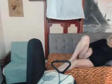 Chaturbate evelynloveshy is Freechat evelynloveshy — Goal: be in one underwear #bigboobs #natural #milf #curvy #shy - Next Goal: Topless