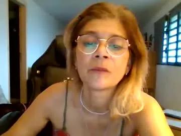 francelune — Mature,putin de hott #rain of tokens ! - Multi-Goal :  2000 #hot #milf #french #mature,happy #new #year