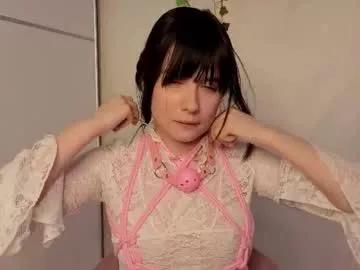 honeey_beee — GOAL:Lower my shorts - Show a basic belly rol^-^ Hey I'm May! #shy #18 #natural Girl who loves play with #lovense and #cum with you^^ [0 tokens remaining]