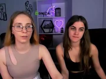kitty_layy — GOAL: flash boobs [41 tokens remaining] Welcome to my room! #young #lesbian #couple #lovense #18