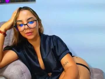 ladydi069 — GOAL: Spit tits [9 tokens remaining] Wanna play with me? #tits #ass #piercing #blonde #latina #feet