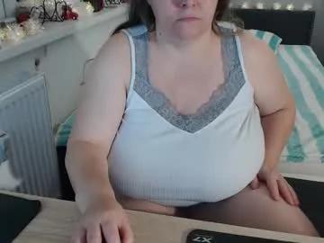 sweetboobs85h — #bigboobs #pvt #play #hairy #password #ride [865 tokens remaining]