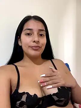 ariana_sweet87 — 4 fingers in pussy 