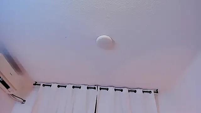 brittany069 — Freechat on StripChat