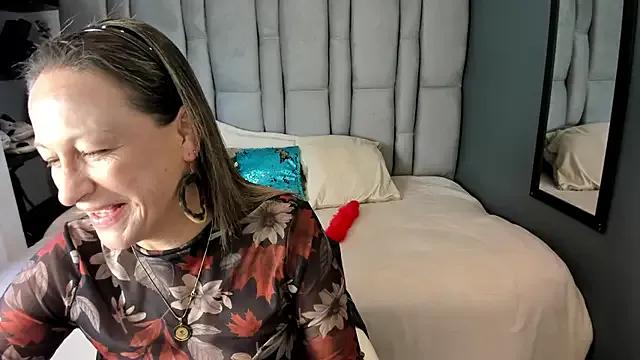 Charlot_milf's avatar