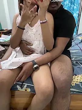 StripChat Cutie_Shruti is Group Cutie_Shruti — Public Blojob 3 min