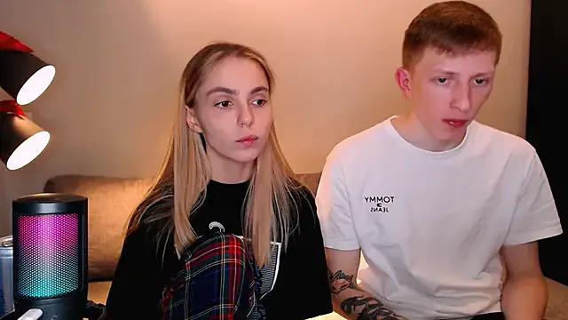 juliaanddima — get naked both