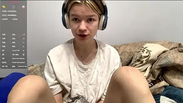 StripChat LorRebak is Freechat LorRebak — Lick my plump lips closely