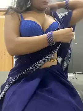 naughtysaraaa — Birthday month incoming 