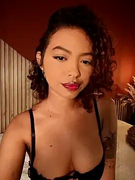 Nina_Kinky — whippings + oil on my ass