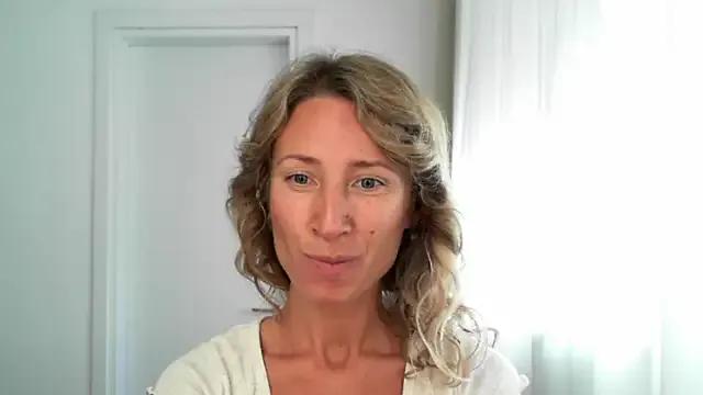 StripChat Paevoa is Private Paevoa — take off pajamas