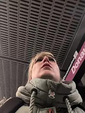 Sexybiene969 — 1 min topless in public