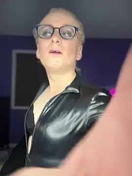 StripChat tgirlmelody is Freechat tgirlmelody — Lovense goes in