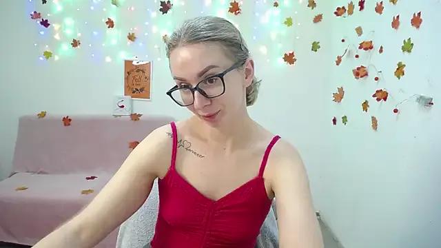 StripChat VasilisaSii is Freechat VasilisaSii — New Year's photo shoot in a bikini