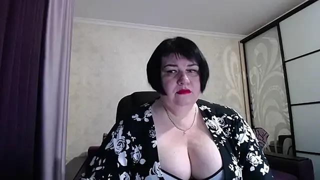 WildBerry69 — flash long labia pussy, ass bonus