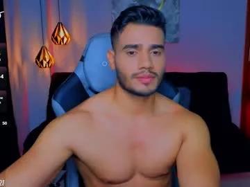 Photos of andresfiit from Chaturbate is Freechat