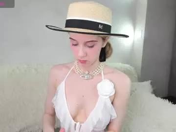 dearly_emily from Chaturbate is Freechat