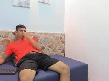 kevin_hott19 from Chaturbate is Freechat