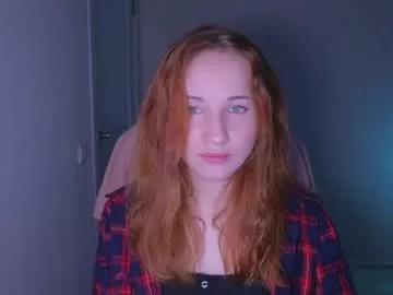 little_pretty_woman from Chaturbate is Freechat