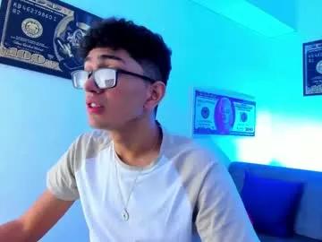 tylerwhiite_ from Chaturbate is Freechat