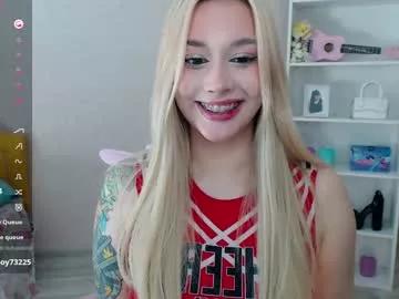 vickyfuckingdoll from Chaturbate is Freechat