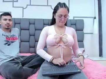 violet_and_deyvi from Chaturbate is Freechat