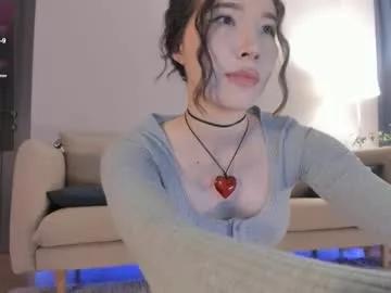 yours_meyy model from Chaturbate