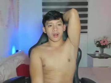 zander_hugecock from Chaturbate is Freechat