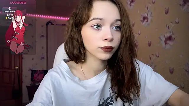 _SofiaBrown from StripChat is Freechat