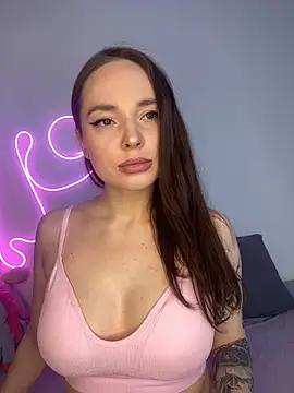 AlexaSpark from StripChat is Freechat