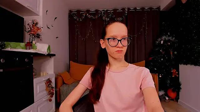 BettyBrowni from StripChat is Freechat