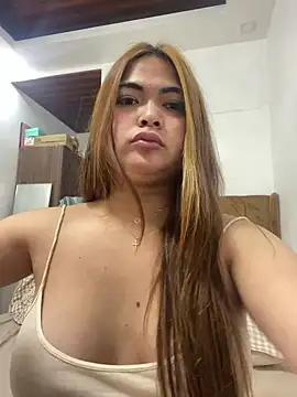 Bombshell_Ashy from StripChat is Freechat