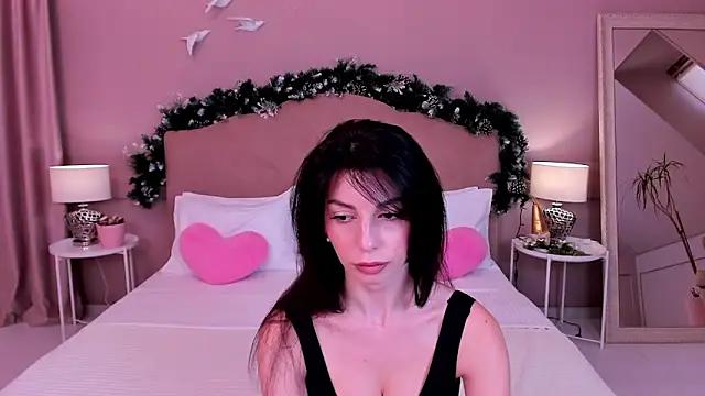 ElizabethKiss from StripChat is Freechat