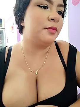 julietafoster10 from StripChat is Freechat