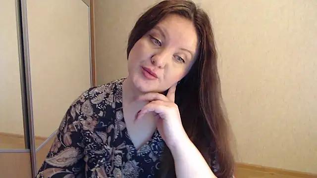 Katie_WeaverX from StripChat is Freechat