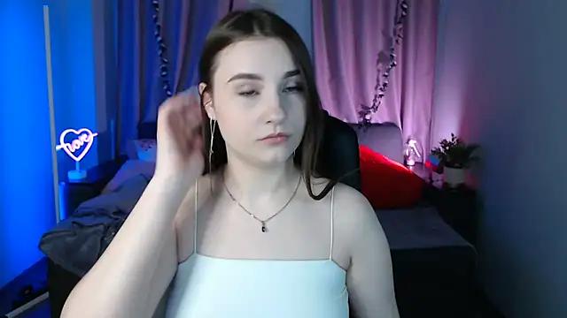 LaneyGrey from StripChat is Freechat