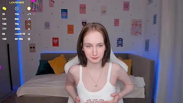 Sofia_Brooks from StripChat is Freechat