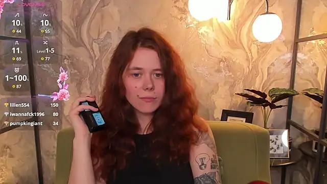 SophiePure from StripChat is Freechat