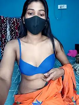 Photos of Triha_18 from StripChat is Freechat