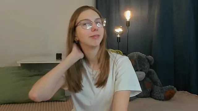 VeronaGlascock from StripChat is Freechat