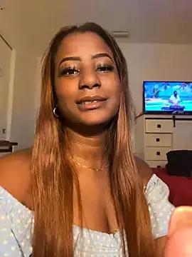 vilaisblack from StripChat is Freechat